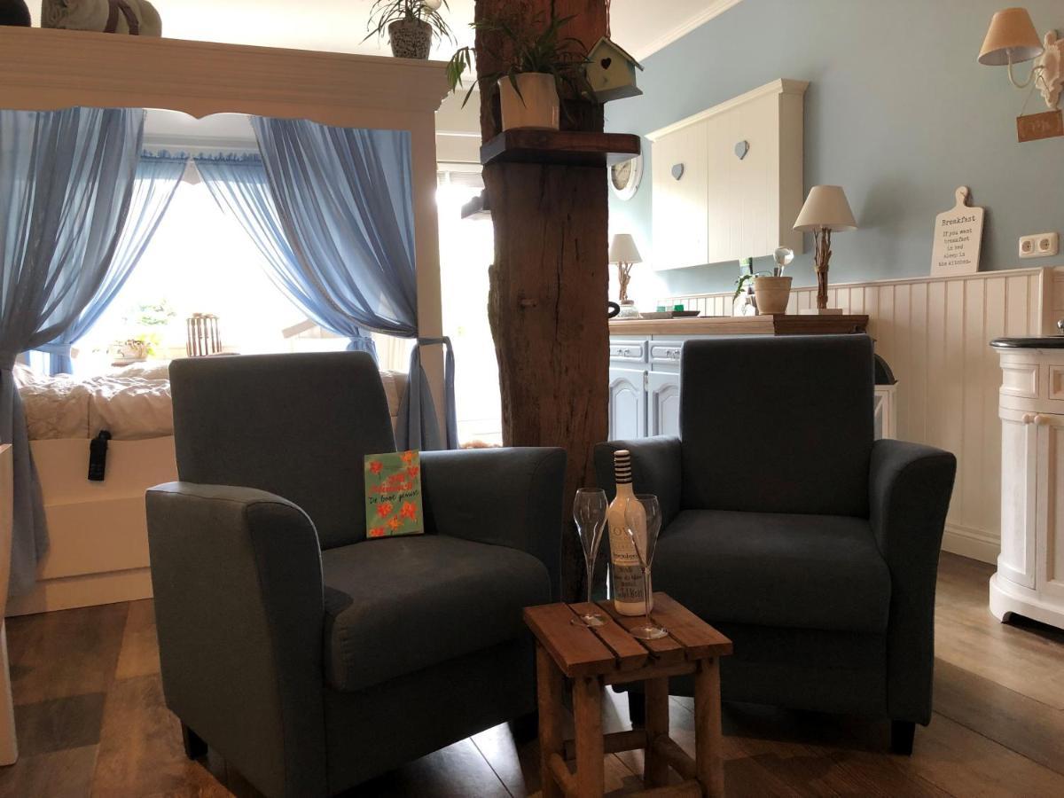 블리즈먼 Bnb Onder De Blauwe Hemel B&B 외부 사진